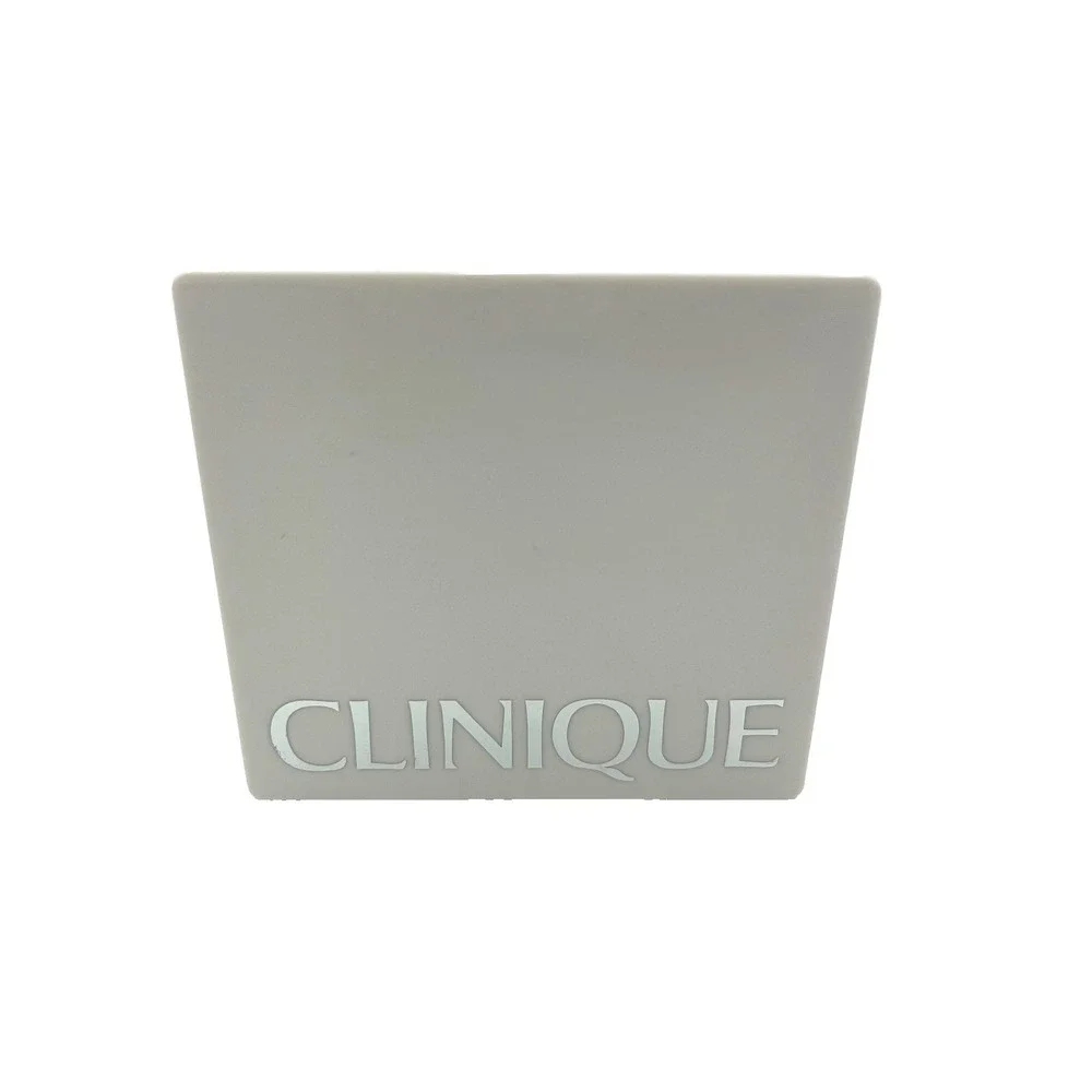 Clinique bronzer nlush